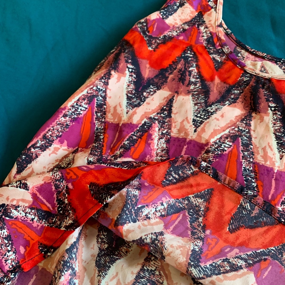 Geometric Pattern Blouse - image 4